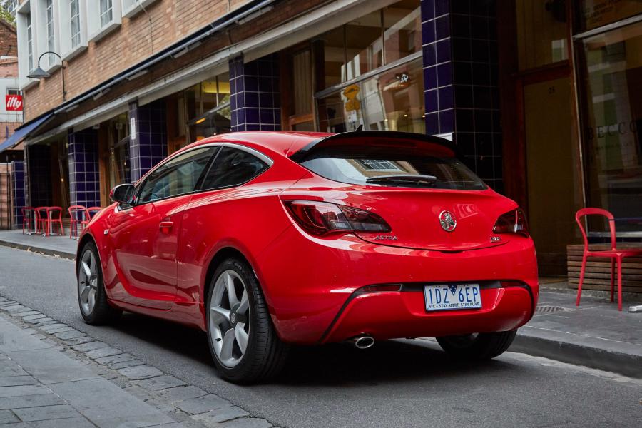  Holden Astra GTC Sport 2015 года  (фото 4 из 12)